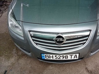 Продам Opel Insignia 2.0 cdti turbo в г. Измаил, Одесская область 2011 года выпуска за 8 500$