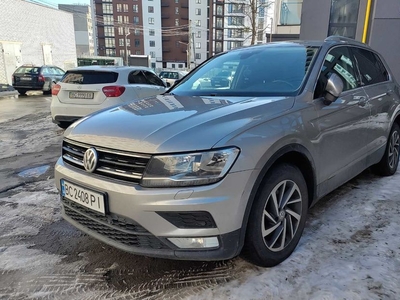 Продам Volkswagen Tiguan SOUND 2.0 TDI 110kW АВТО В УКР в Львове 2017 года выпуска за дог.