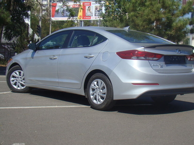 Продам Hyundai Elantra SE в Одессе 2017 года выпуска за 12 100$