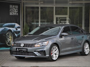 Volkswagen Passat R-Line 2016 року