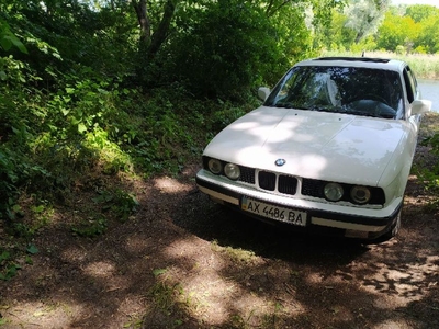Продам BMW 520 в Харькове 1989 года выпуска за 3 000$