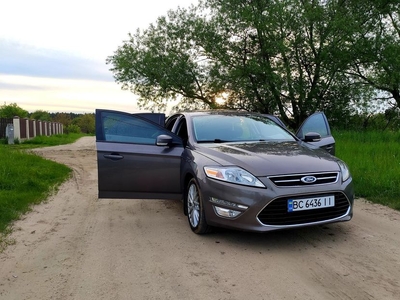 Продам Ford Mondeo в Львове 2013 года выпуска за 8 000$