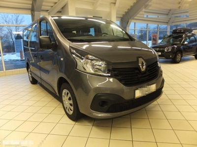 Продам Renault Trafic 2.0 dCi MT L2H1 (114 л.с.), 2015