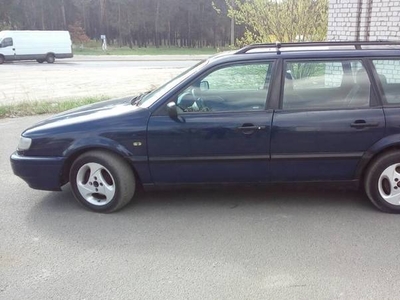 Продам Volkswagen Passat 1.8 MT (90 л.с.), 1996