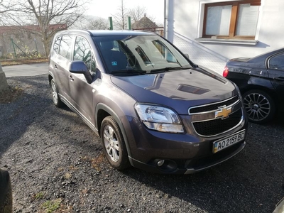 Продам Chevrolet Orlando 1.8 MT (141 л.с.), 2012