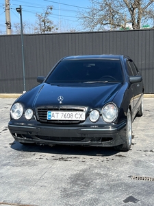 Mercedes Benz w210 e300d