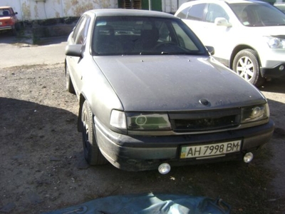 Продам Opel Vectra, 1990