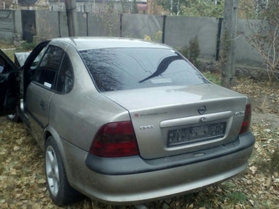 Продам Opel Vectra, 1998