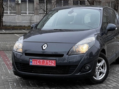 Продам Renault Grand Scenic в Днепре 2010 года выпуска за 8 200$