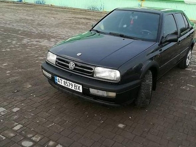Продам Volkswagen Vento, 1993