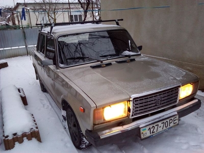 Продам ВАЗ 2107 1.5 MT (65 л.с.), 1988