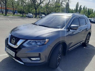 Продам Nissan Rogue sl в Одессе 2018 года выпуска за 18 000$