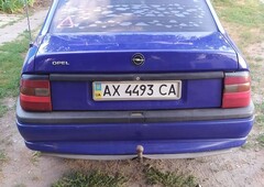 Продам Opel Vectra B в г. Змиев, Харьковская область 1995 года выпуска за 2 400$