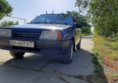 Продам ВАЗ 2109 в Одессе 2003 года выпуска за 2 200$