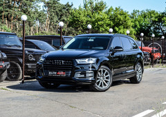 Продам Audi Q7 Diesel в Киеве 2015 года выпуска за дог.