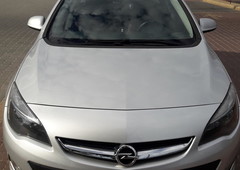 Продам Opel Astra J в Полтаве 2012 года выпуска за 9 200$