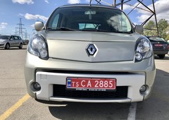 Продам Renault Kangoo пасс. в Харькове 2011 года выпуска за 9 999$
