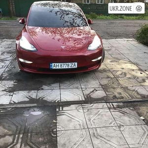 Tesla Model 3 I 2020