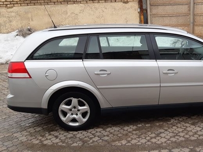 Продам Opel Vectra 1.9 CDTi MT (120 л.с.), 2007