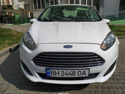 Продам Ford Fiesta в Одессе 2015 года выпуска за 8 500$