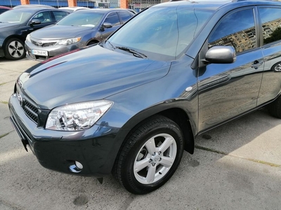 Продам Toyota Rav 4 в Одессе 2006 года выпуска за 11 999$