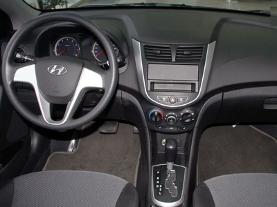 Продам Hyundai Accent 1.6 CRDi AT (128 л.с.), 2015