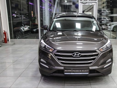 Продам Hyundai Tucson 2.0 MPi MT 4WD (155 л.с.), 2015