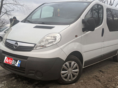 Продам Opel Vivaro пасс. в Ровно 2012 года выпуска за 11 900$
