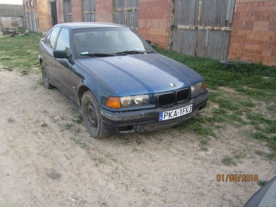 Продам BMW 3 серия 318is MT (140 л.с.), 1995