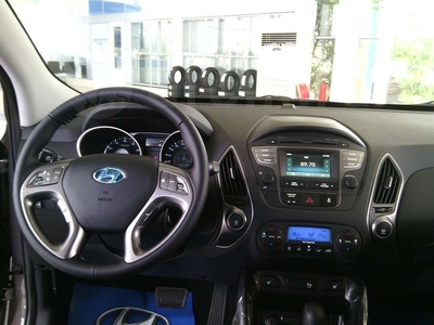 Продам Hyundai ix35 2.0 CRDi MT 4WD (184 л.с.), 2015