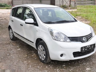 Продам Nissan Note 1.6 AT (110 л.с.) Silver Edition, 2014