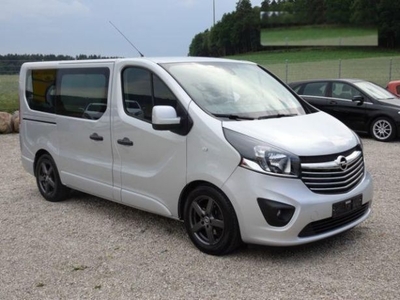 Продам Opel Vivaro 1.6 CDTI МТ (116 л.с.), 2015