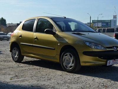 Продам Peugeot 206 1.1 MT (60 л.с.), 2003