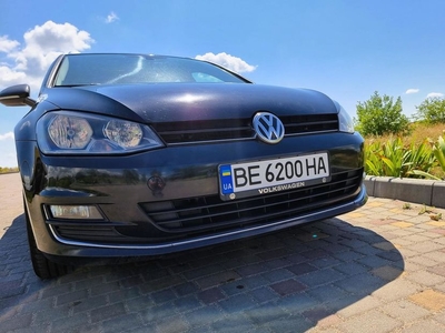 Продам Volkswagen Golf VII в Николаеве 2014 года выпуска за 10 200$