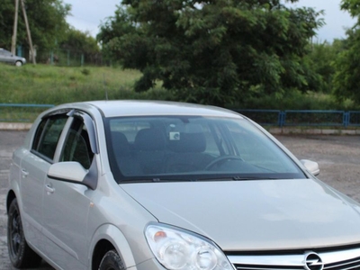 Продам Opel Astra H в г. Изюм, Харьковская область 2007 года выпуска за 6 100$