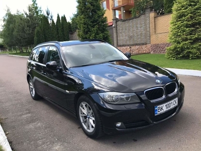 Продам BMW 320 в Ровно 2010 года выпуска за 9 999$