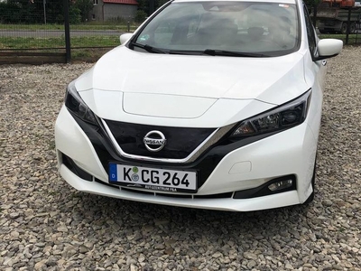 Продам Nissan Leaf 40 кВт, 150 к.с в Черновцах 2018 года выпуска за 18 200$