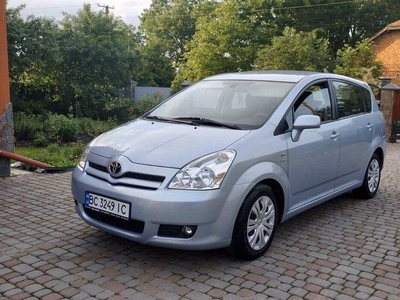 Продам Toyota Corolla Verso в Тернополе 2005 года выпуска за 7 200$