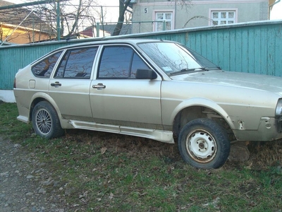 Продам Volkswagen Passat B2 в Львове 1986 года выпуска за 222$