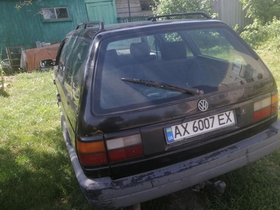 Продам Volkswagen Passat B3 в Сумах 1990 года выпуска за 2 500$