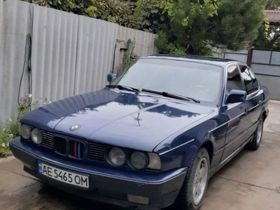 Продам BMW 525 в г. Лозовая, Харьковская область 1992 года выпуска за 3 200$