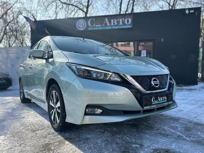 Продам Nissan Leaf в Черновцах 2018 года выпуска за 14 700$