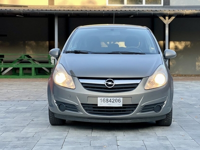 Продам Opel Corsa в Луцке 2010 года выпуска за 4 650$