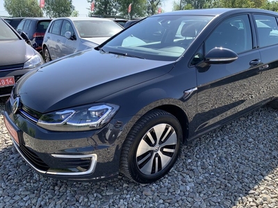 Продам Volkswagen e-Golf 35.8 kWh + Колеса в Львове 2021 года выпуска за 14 700$
