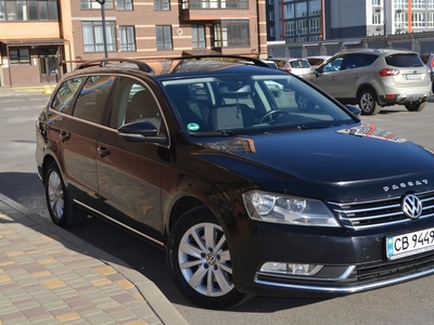 Продам Volkswagen Passat B7 універсал в Чернигове 2011 года выпуска за 10 500$