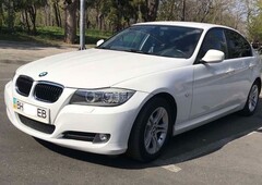 Продам BMW 318 в Одессе 2012 года выпуска за 11 500$