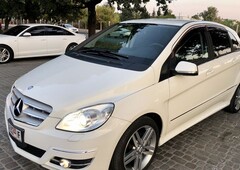 Продам Mercedes-Benz B 180 в Харькове 2011 года выпуска за 9 500$