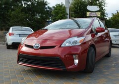 Продам Toyota Prius hybrid в Одессе 2013 года выпуска за 13 000$
