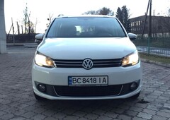 Продам Volkswagen Touran в г. Червоноград, Львовская область 2012 года выпуска за 10 500$