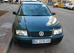 Продам Volkswagen Bora в Киеве 2001 года выпуска за 4 999$